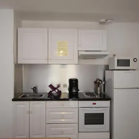 Apartmán 80m De La Au Rdc D'une Maison 1 4 Couchages Cour Lxrv9b *